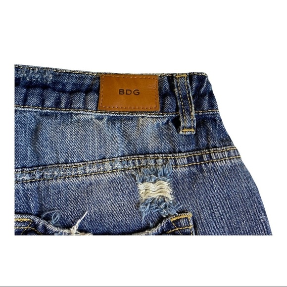 BDG Super High Rise Cheeky 29W Distressed Shorts. - Picture 3 of 10